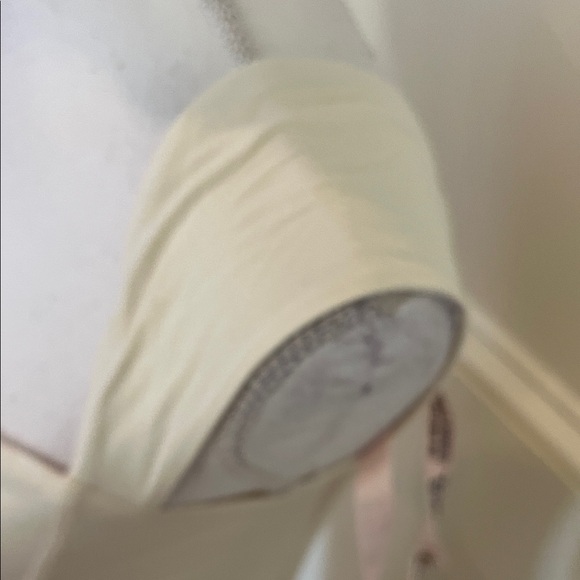 Oh Polly Cream Maxi Dress - Picture 5 of 11